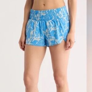 Z by Zella Womens Blue White Marble Print Smocked Active Running Shorts XS NWT